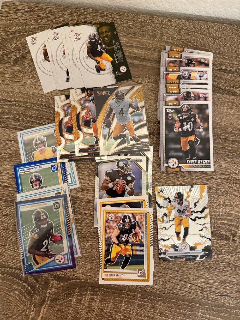 Pittsburgh Steelers Football
Lot 44 Cards